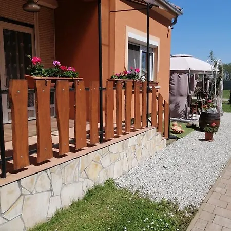 Zeg-zug Vendeghaz Guest house Nemesded