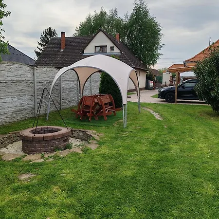 Zeg-zug Vendeghaz Pensionat Nemesded