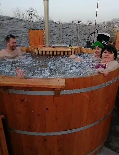 Zeg-zug Vendeghaz Pensionat *